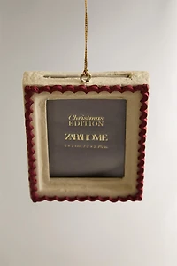 PAPER-MÂCHÉ FRAME CHRISTMAS TREE ORNAMENT