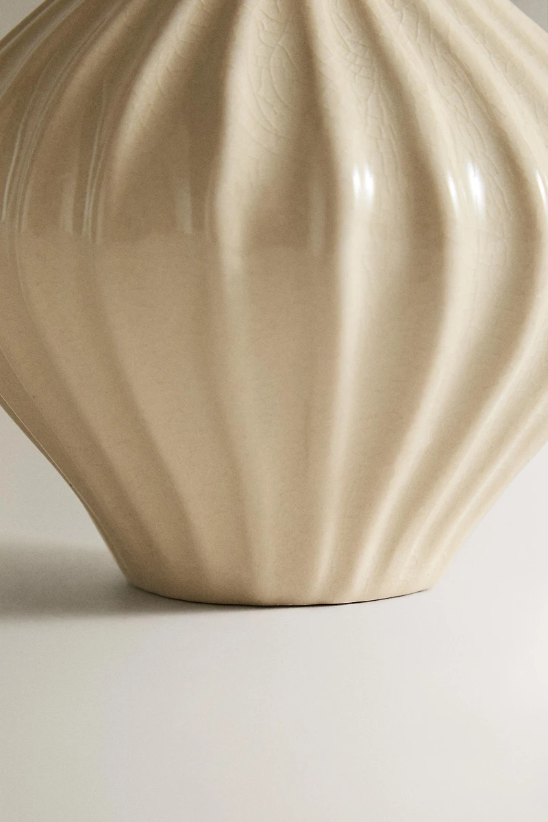 VASE RAYÉ MINI EN CÉRAMIQUE ÉMAILLÉE