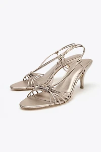 KNOT STRAP LEATHER SANDALS
