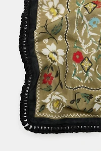 FRINGED FLORAL PRINT SCARF