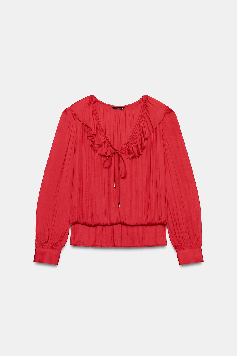BLOUSE SATINÉE À VOLANTS ET ÉPAULETTES