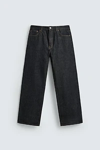 LOOSE FIT JEANS