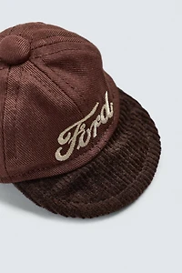 FORD © CAP KEYCHAIN