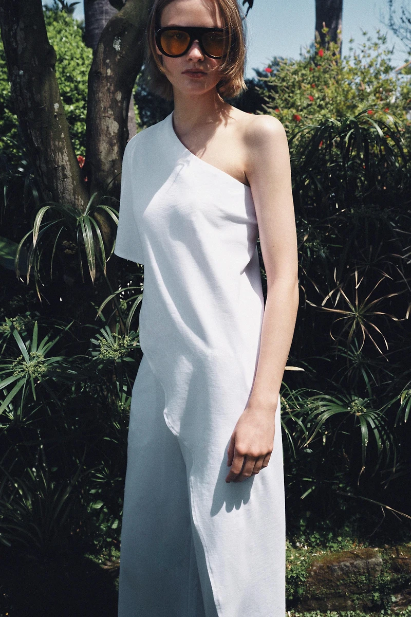 ASYMMETRIC LONG TOP