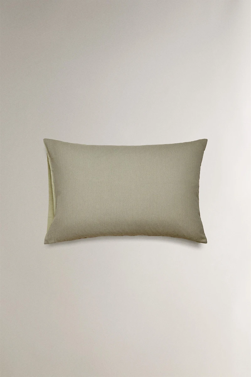 STRIPED SEERSUCKER PILLOWCASE