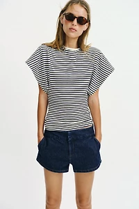 SLIM FIT STRIPED T-SHIRT