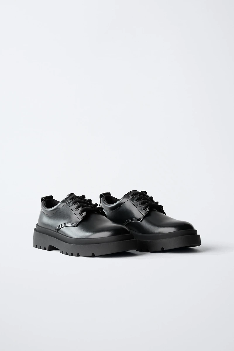 LUG SOLE DERBY SHOES
