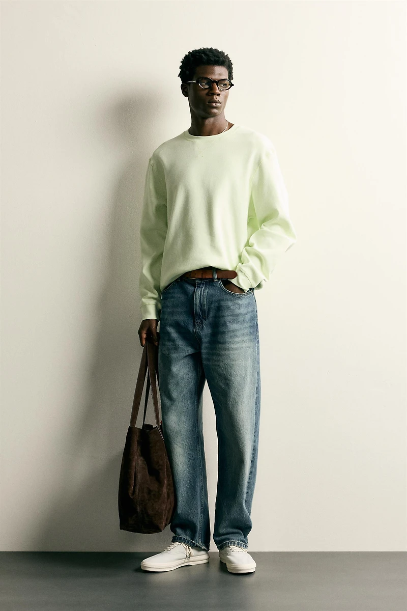 WAFFLE TEXTURE SWEATSHIRT