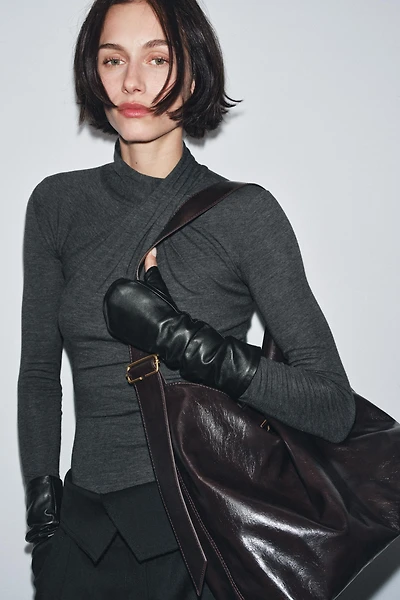 100% LEATHER FINGERLESS GLOVES