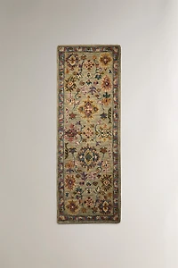 SYMMETRICAL FLORAL PRINT WOOL AREA RUG