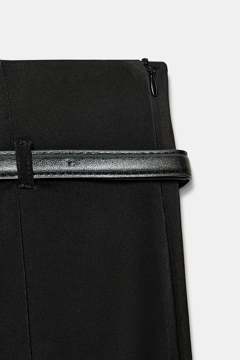 PANTALON LEGGING AVEC CEINTURE