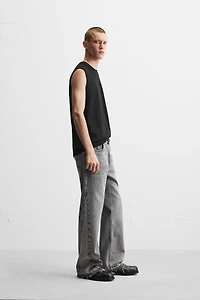 FLARE FIT JEANS