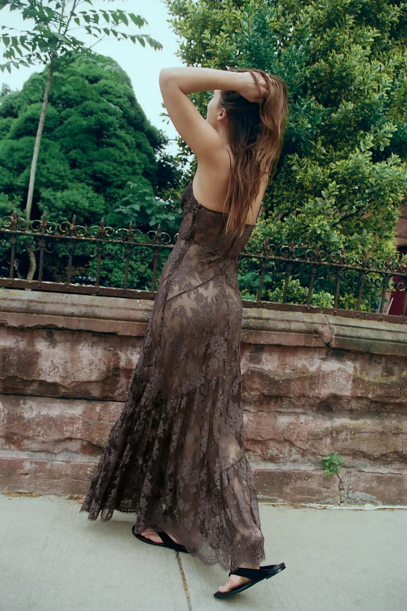 LACE STRAPPY DRESS WITH RINGS