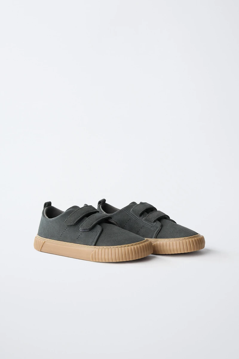 BAREFOOT LEATHER STRAP SNEAKERS