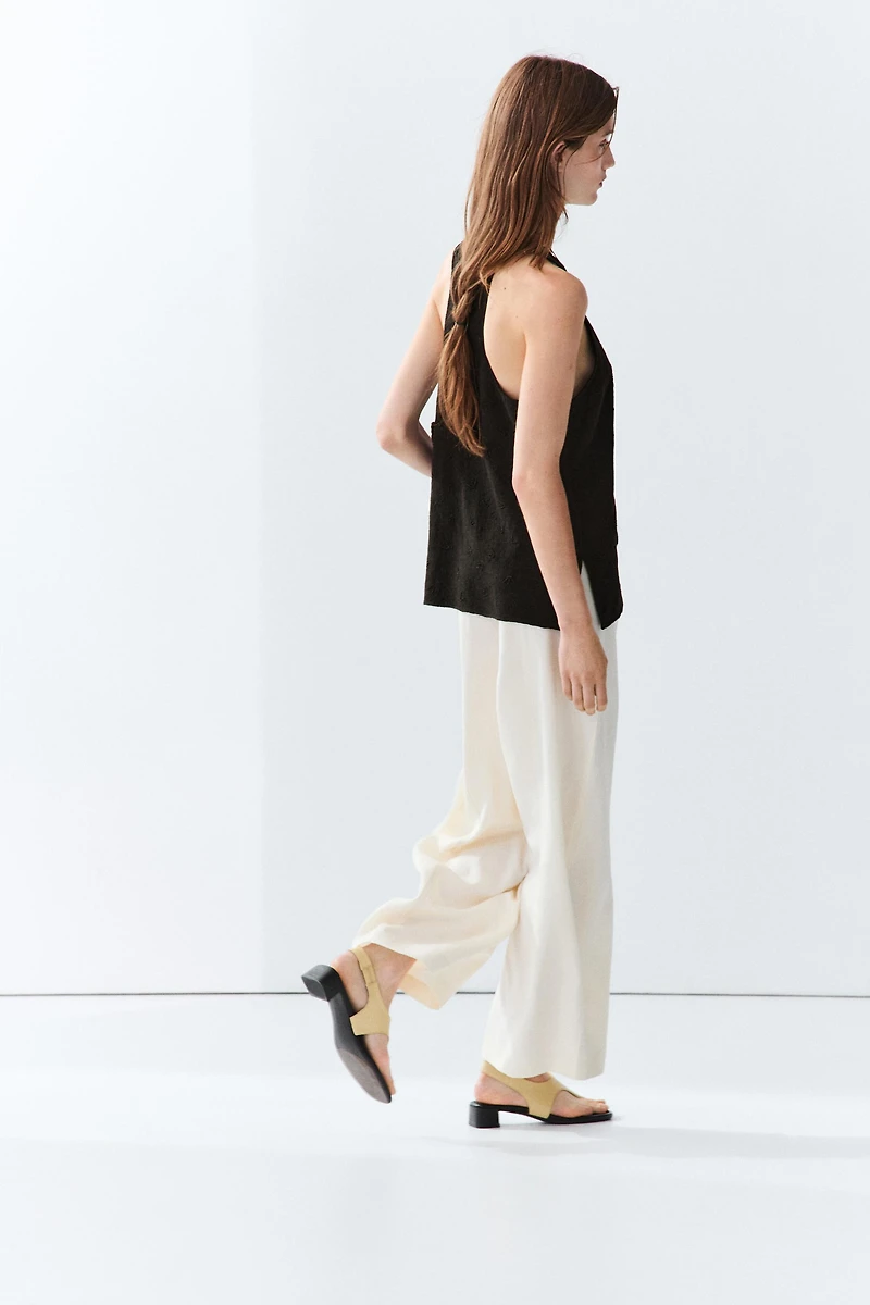 Flowing top with embroidery