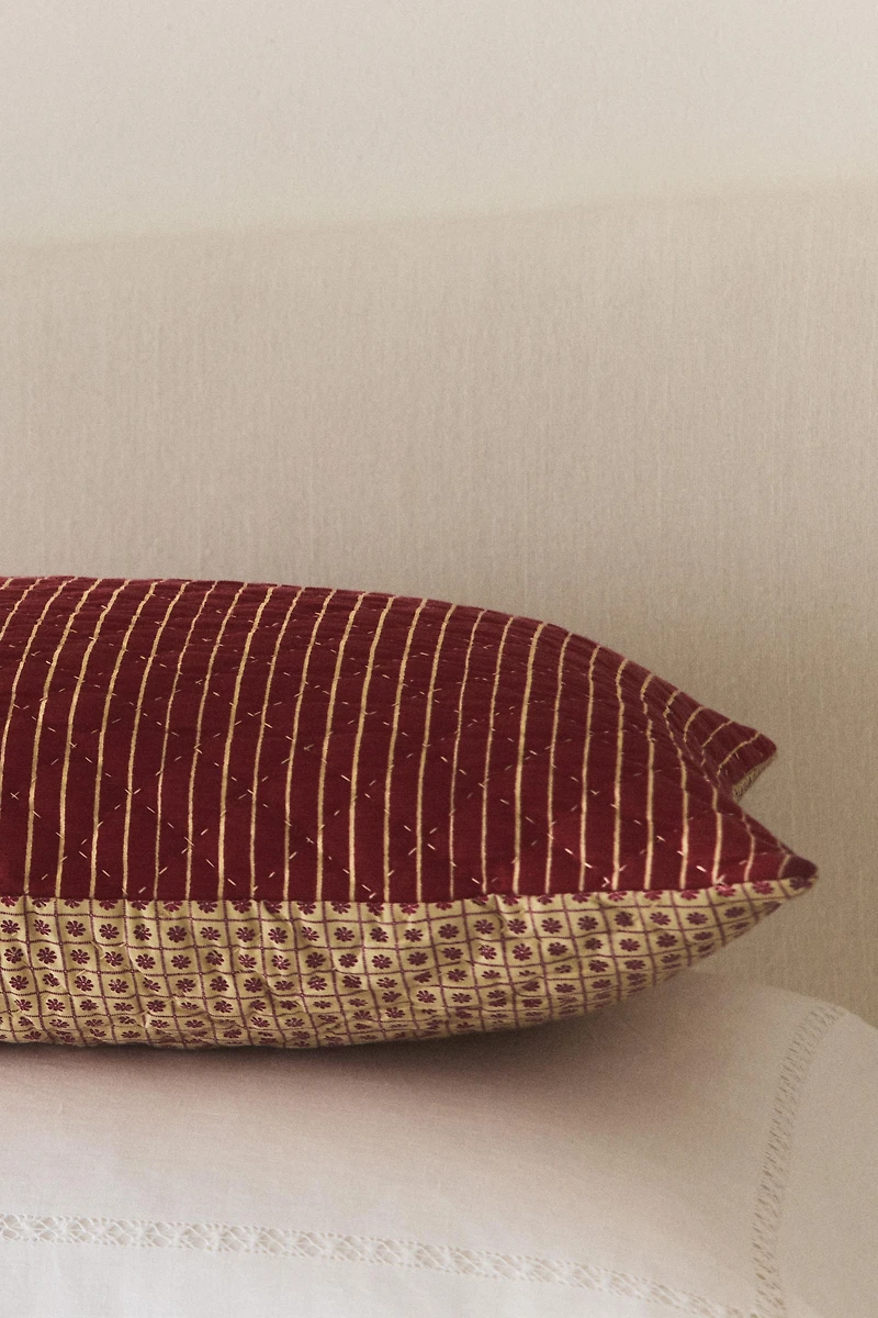 HOUSSE DE COUSSIN FLEURS ET RAYURES | KATHARINE POLE