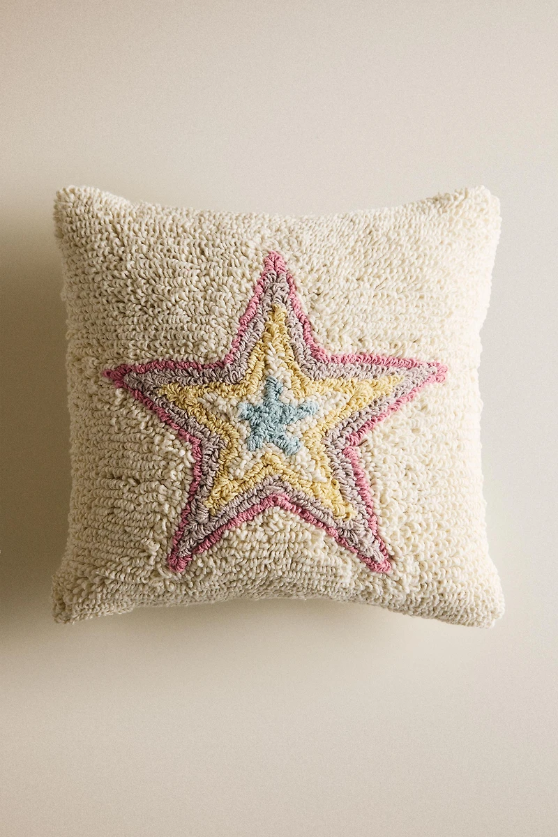 KIDS' STAR THROW PILLOW COVER