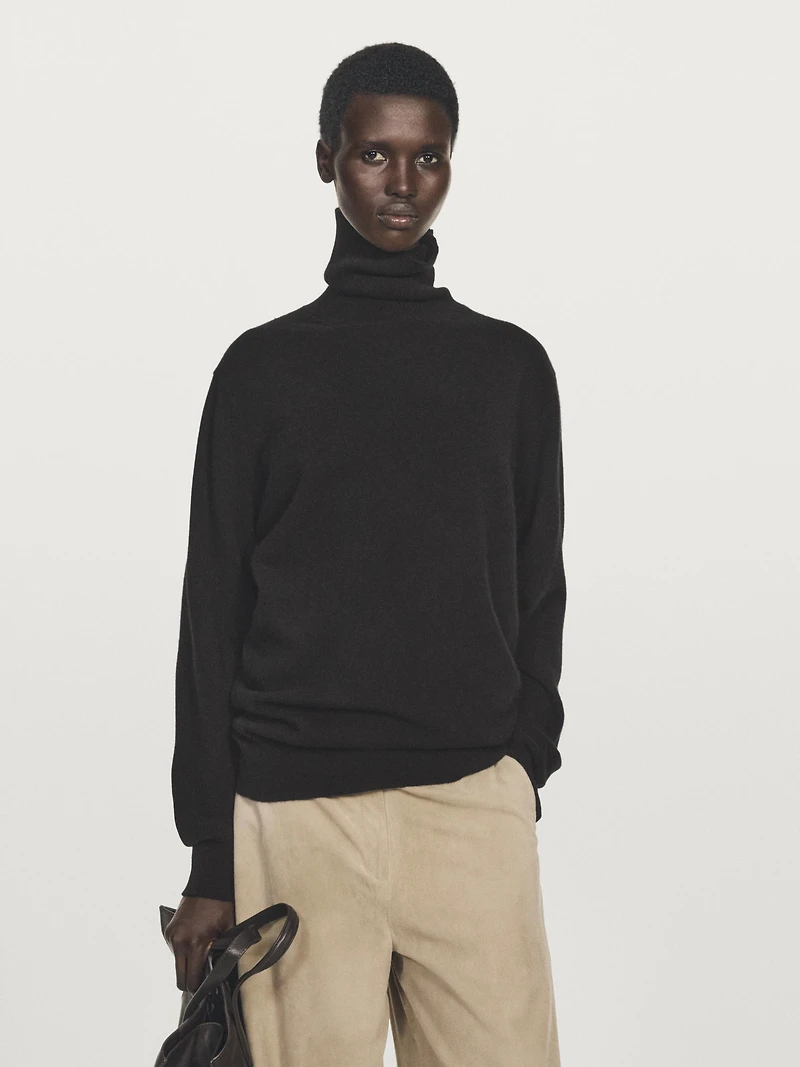 Knit 100% cashmere turtleneck sweater