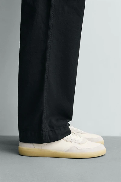 BASKET BAREFOOT EN CUIR
