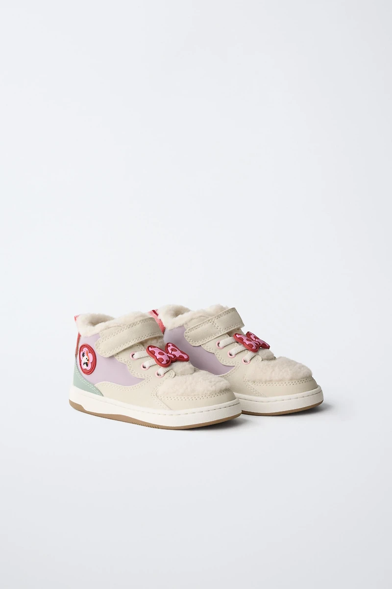 BASKETS MONTANTES EN MOUSSE MINNIE MOUSE © DISNEY