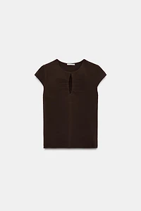 OPENING RUCHED TOP