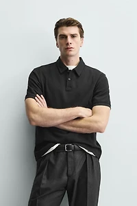 REGULAR FIT TEXTURED POLO