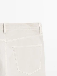 Tapered fit jeans