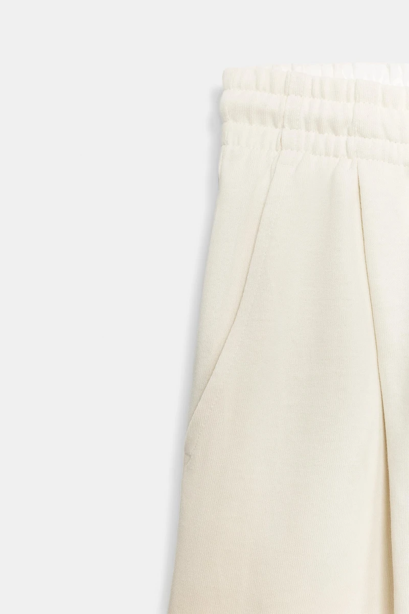 HEAVY COTTON PLEATED SHORTS