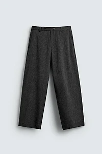 TEXTURED TAPERED FIT PANTS