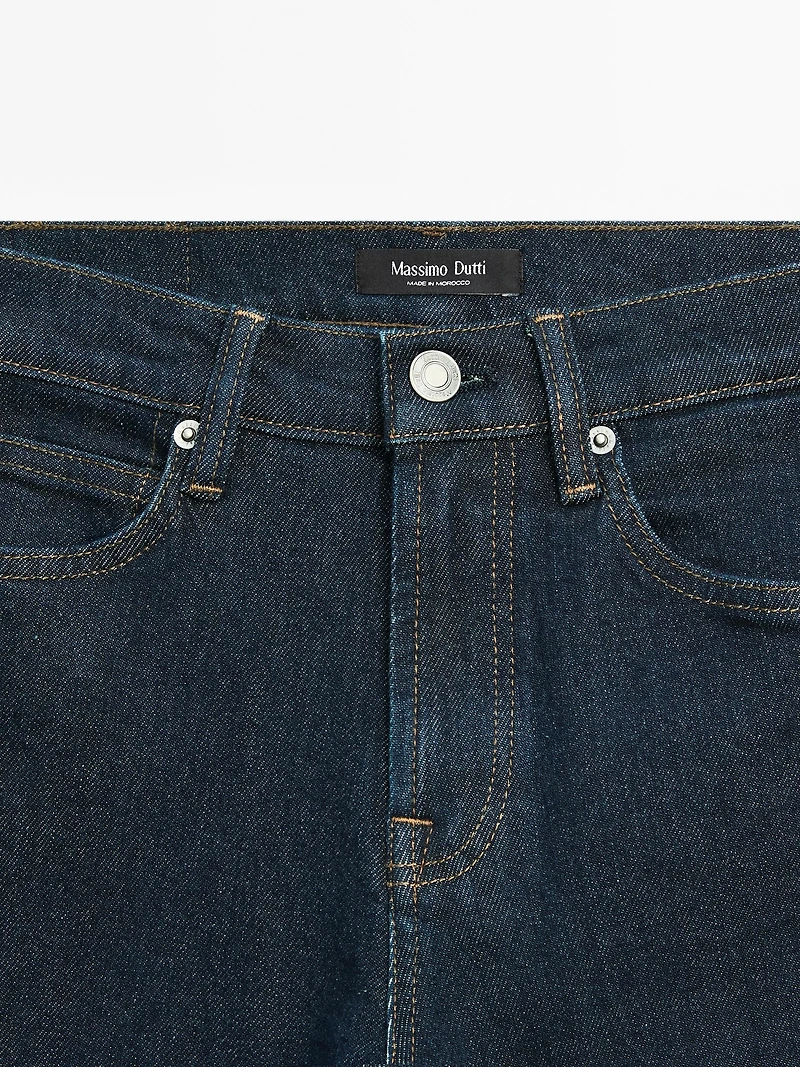 Mid-rise cropped slim fit jeans