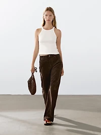 Pantalon en cuir finition daim