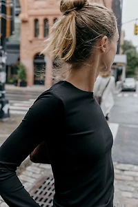 BASIC COTTON T-SHIRT