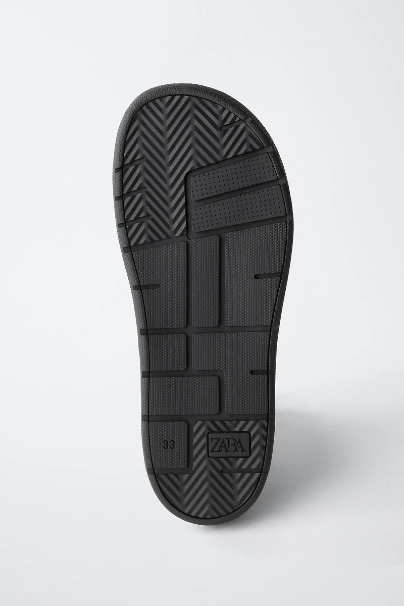 Leather Barefoot School Sneakers