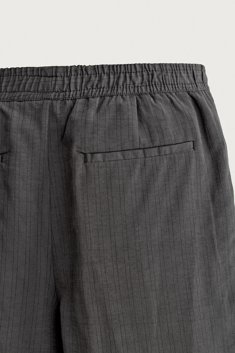 RELAXED FIT STRIPED FLOWY PANTS