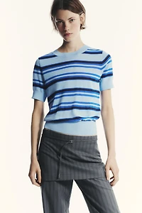 STRIPED KNIT TOP