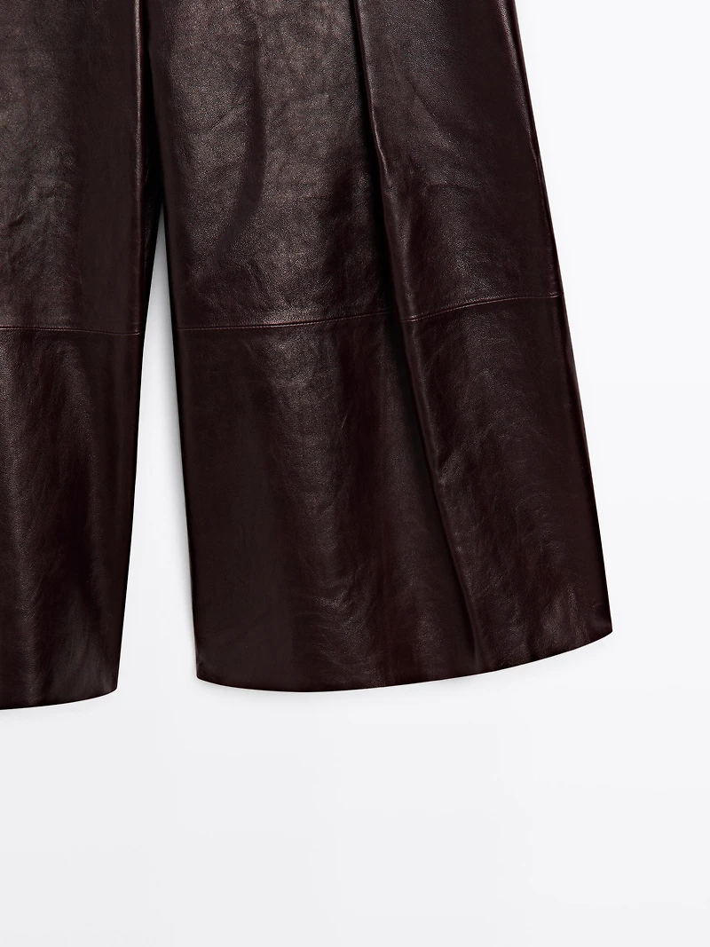 Nappa leather Bermuda shorts with darts - STUDIO