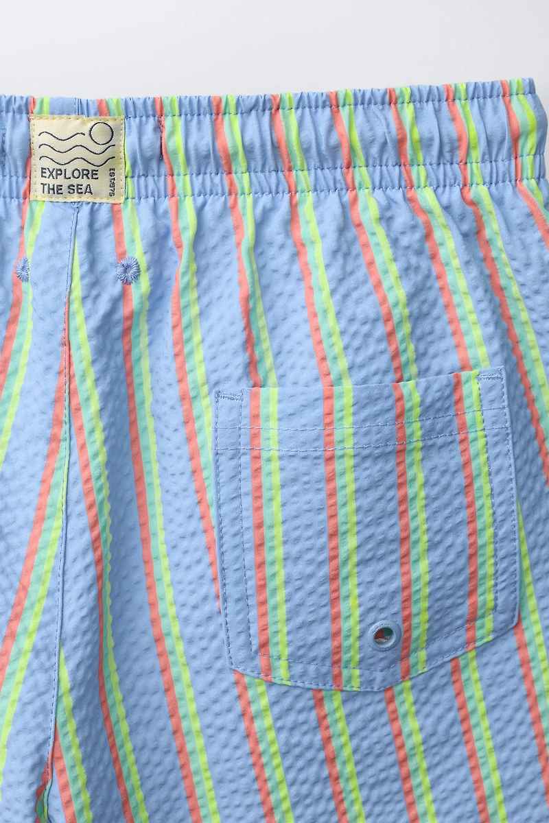 AGES 6-14 / STRIPED SEERSUCKER SWIM SHORTS