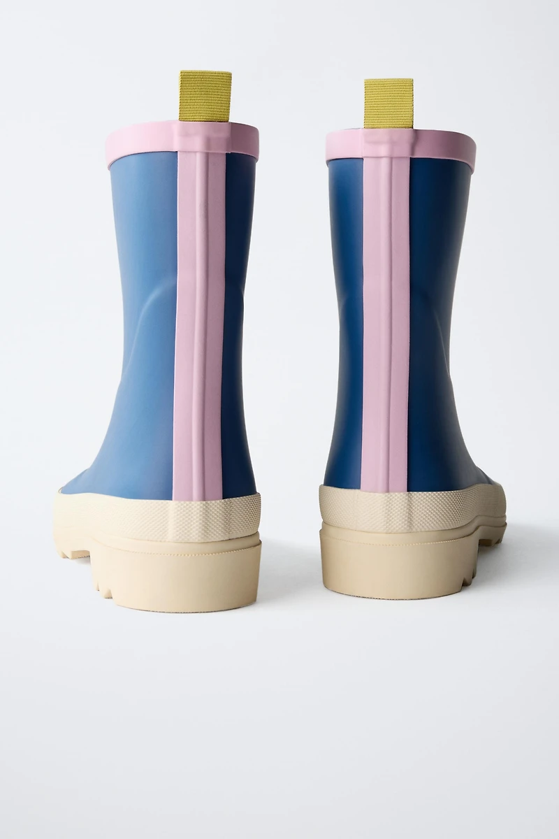 COLOR BLOCK RAIN BOOTS