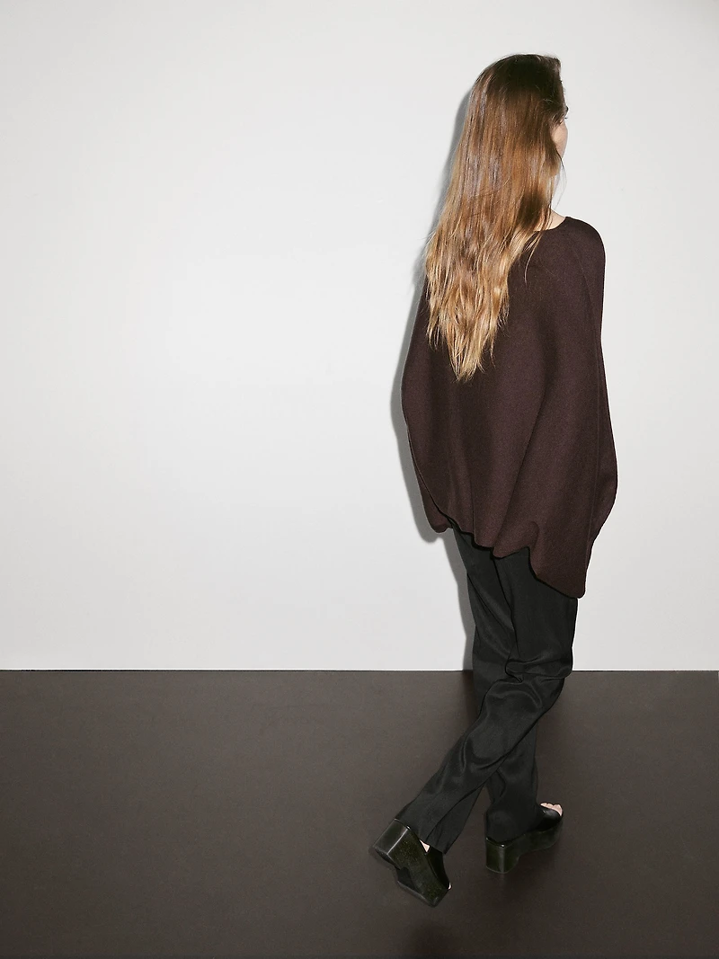 100% cashmere short knit cape