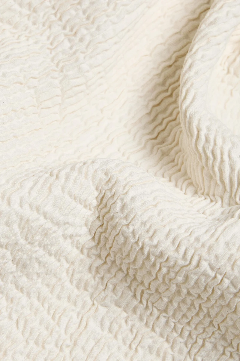PLEATED TEXTURED BATH MAT