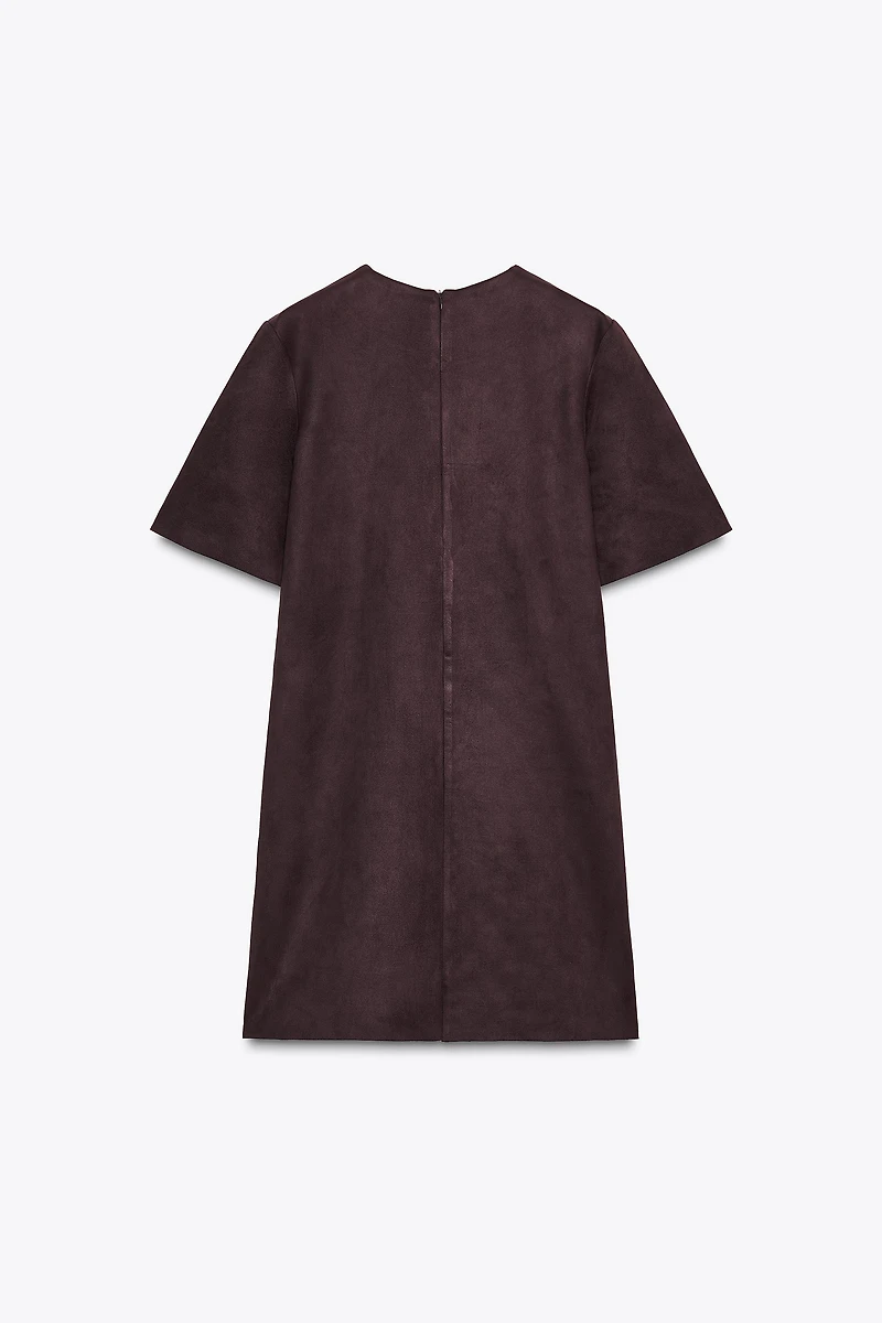 ROBE EFFET DAIM À CLOUS