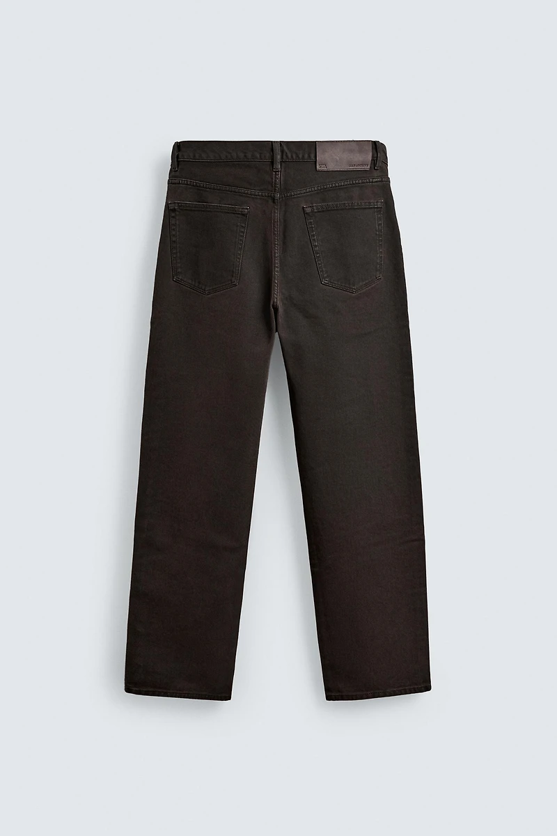 WAXED FINISH STRAIGHT FIT JEANS