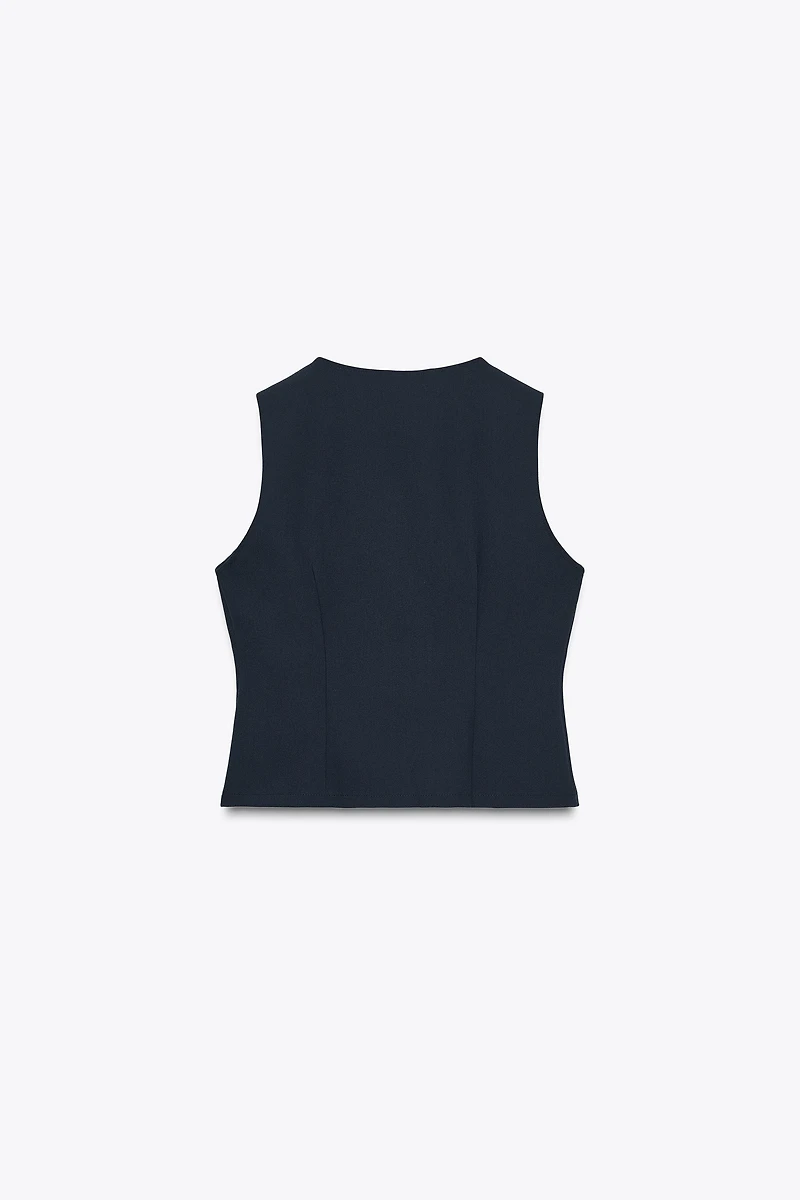 BUCKLE CREPE TOP
