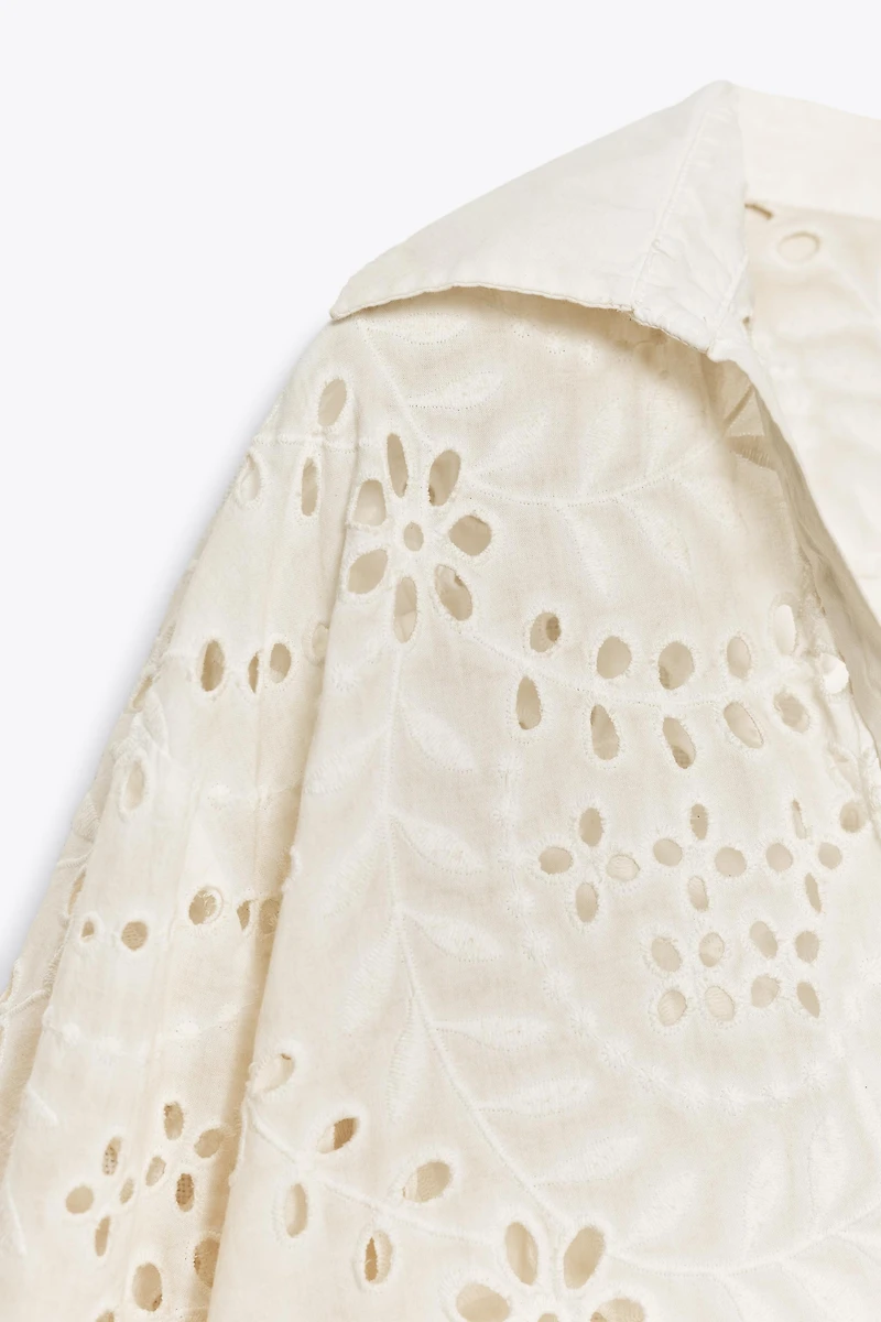ZW COLLECTION PERFORATED EMBROIDERY SHIRT