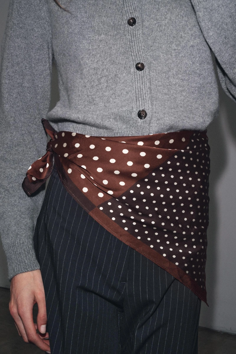 DOT PRINT SCARF