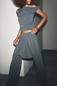 CREPE PANTS