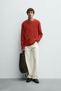 CONTRAST STRIPE T-SHIRT