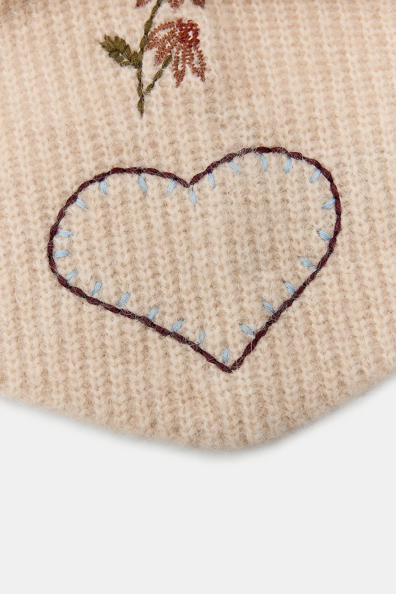 EMBROIDERED KNIT HOOD