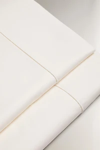 PERCALE FLAT SHEET WITH PIPING (800 THREAD COUNT)
