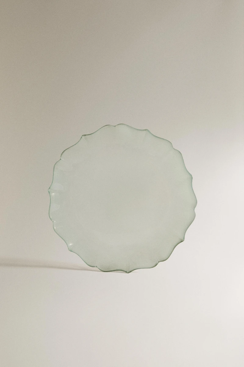 WAVY GLASS DESSERT PLATE